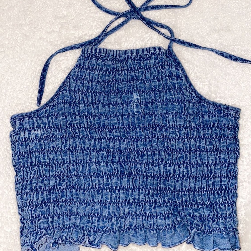 American Eagle crop top